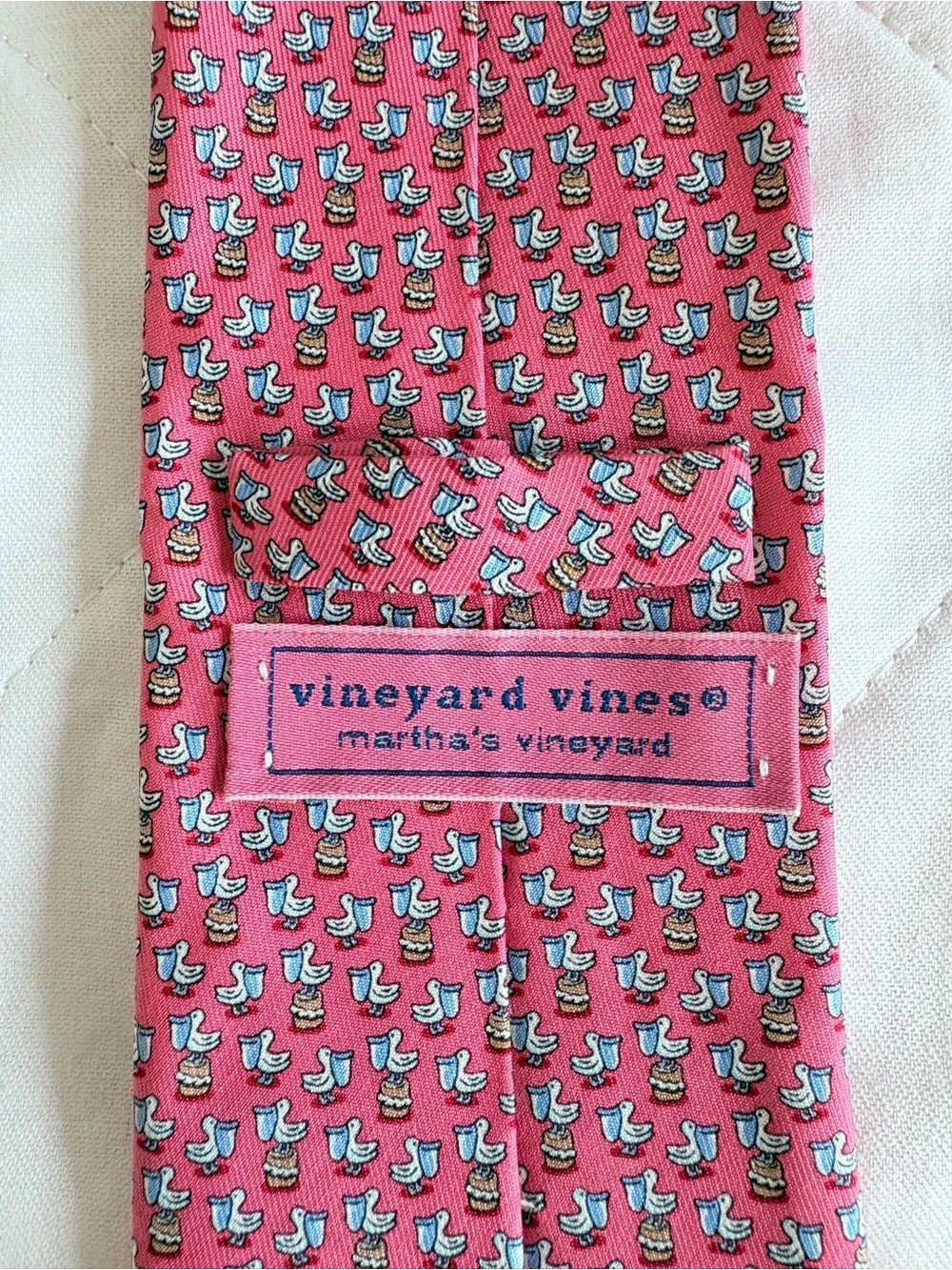 Vineyard Vines Martha Vineyards Pink Seagull Silk Tie
